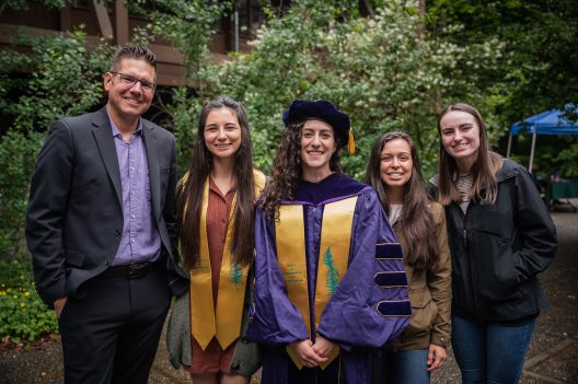 SEFS students and Professor Brian Harvey